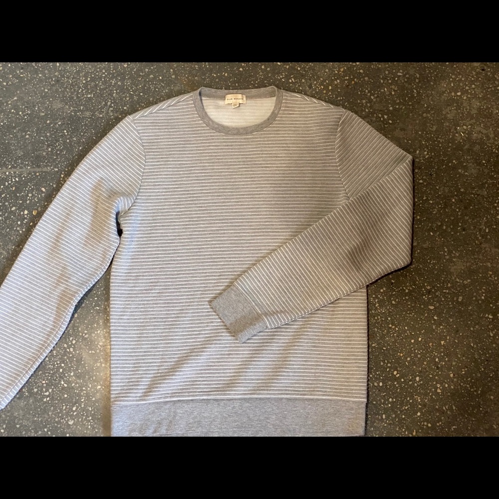 Package of 4 sweaters